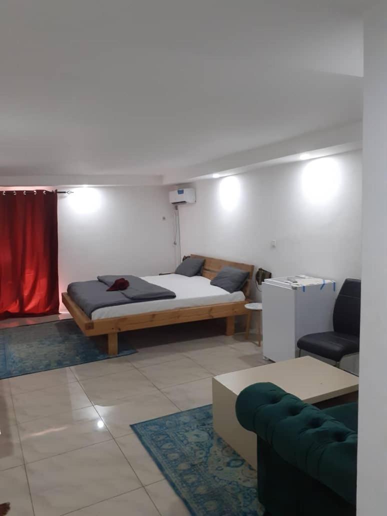 Mai Hotel Conakry Luaran gambar